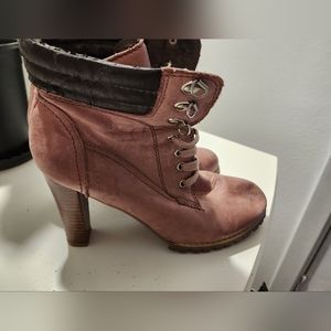 TwoLips brand, blush ankle boots 8 ½ medium
